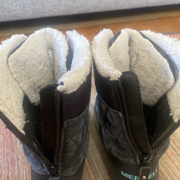 Merrell Boots - Picture 5 of 7